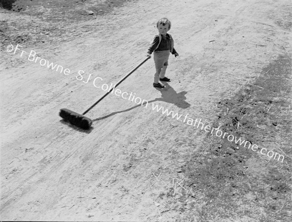 SMALL STREET SWEEPER